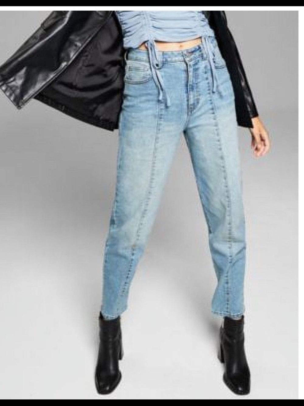 Ash Light Wash High-Rise Cropped Straight Jeans